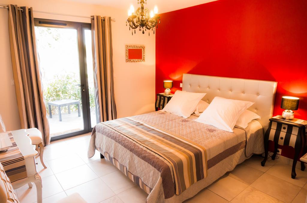 Le Clos De L'Olivade Saint-Just  Room photo